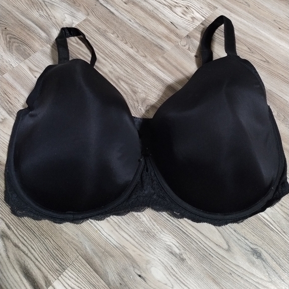 Torrid Curve Perfect T-Shirt Bra Black Lace Size 40H - Picture 1 of 5
